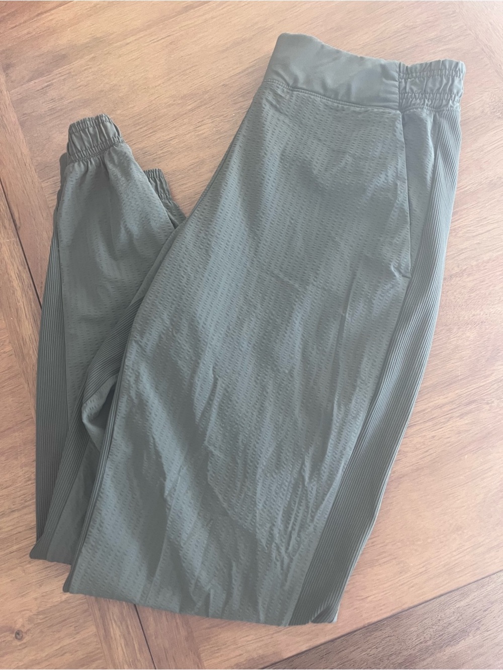 Athleta Women’s Olive Green Performance Joggers
